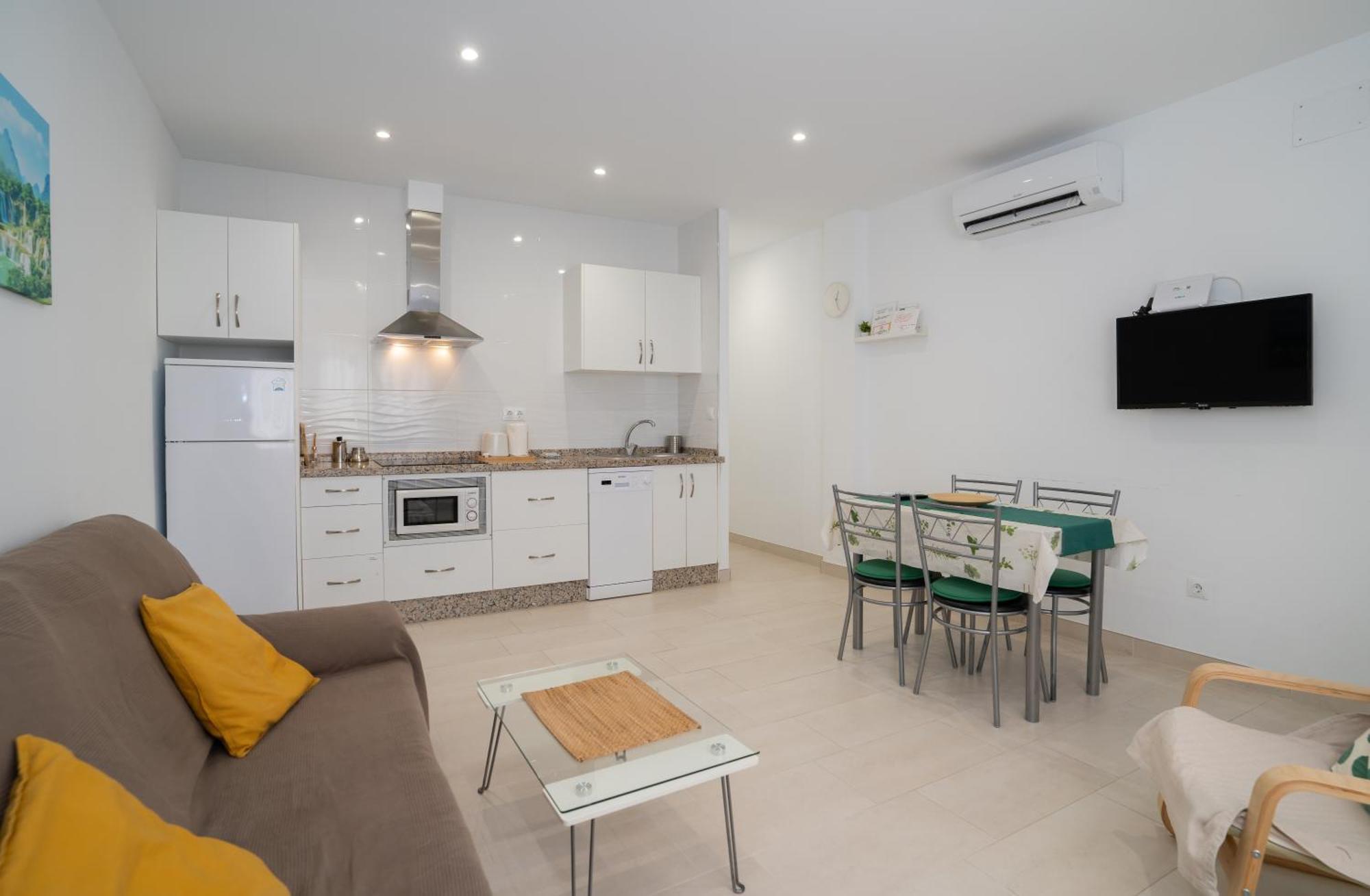 Mrv Apartamento Al Lado De La Playa Con Parking 베날마데나코스타 외부 사진